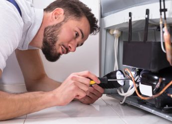 Rohrbach-Kuechen-AG-Themenkachel-Reparatur-Kuechengeraet